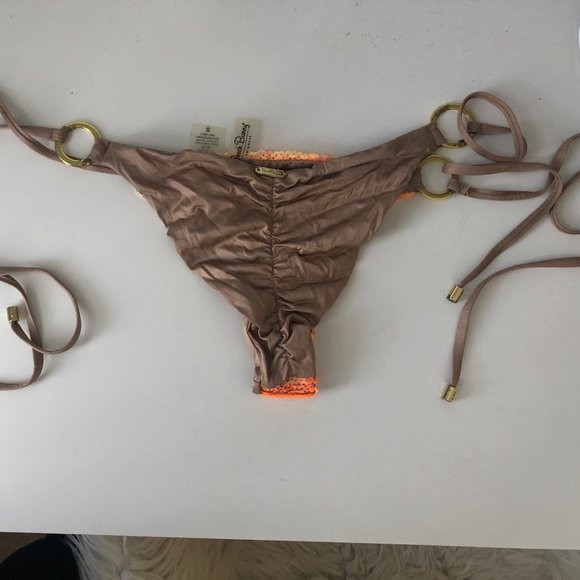 Beach Bunny Swimming Suit - Picture 8 of 11